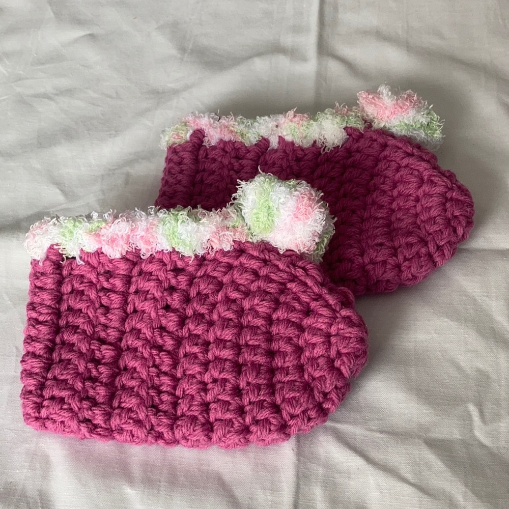 Hand crochet baby slipper